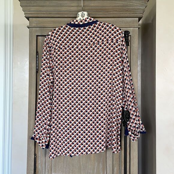 Nordstrom’s Comme Toi button down shirt navy large - Picture 13 of 13